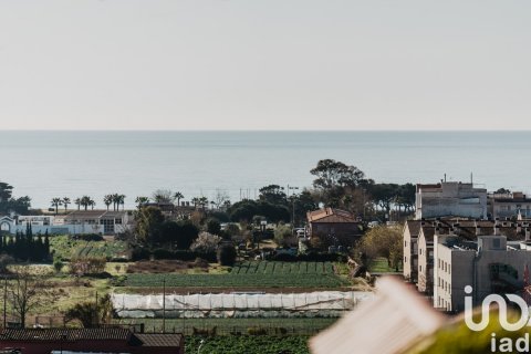 Продажа дома в Пинеда-де-Мар, Барселона, Испания 4 спальни, 268м2 №153811 - фото 9