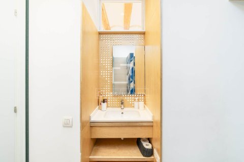 Lägenhet till salu i Barcelona, Spanien 1 sovrum, 65 kvm. Nr. 150424 - foto 25