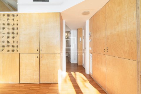 Lägenhet till salu i Barcelona, Spanien 1 sovrum, 65 kvm. Nr. 150424 - foto 15