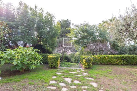 Villa for sale in Sant Just Desvern, Barcelona, Spain 6 bedrooms, 240 sq.m. No. 150425 - photo 17