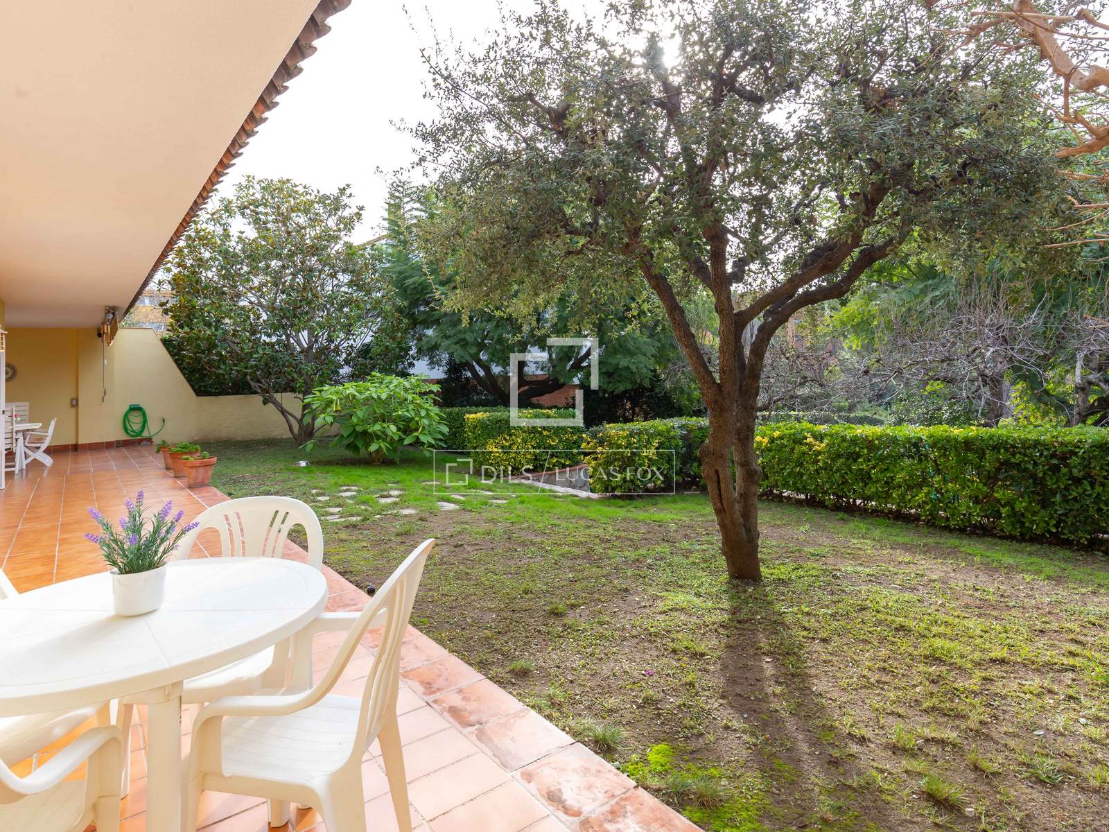 Villa i Sant Just Desvern, Barcelona, Spanien 6 sovrum, 240 kvm. Nr. 150425