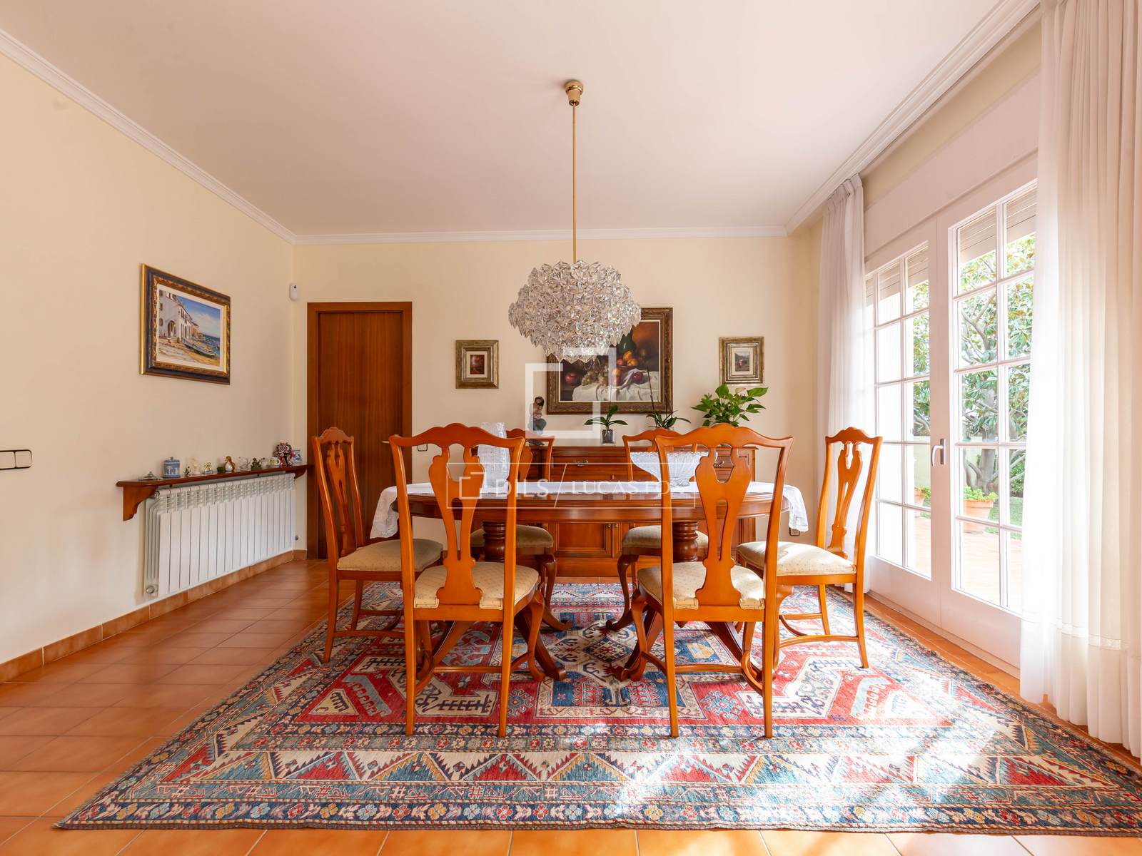 Villa i Sant Just Desvern, Barcelona, Spanien 6 sovrum, 240 kvm. Nr. 150425