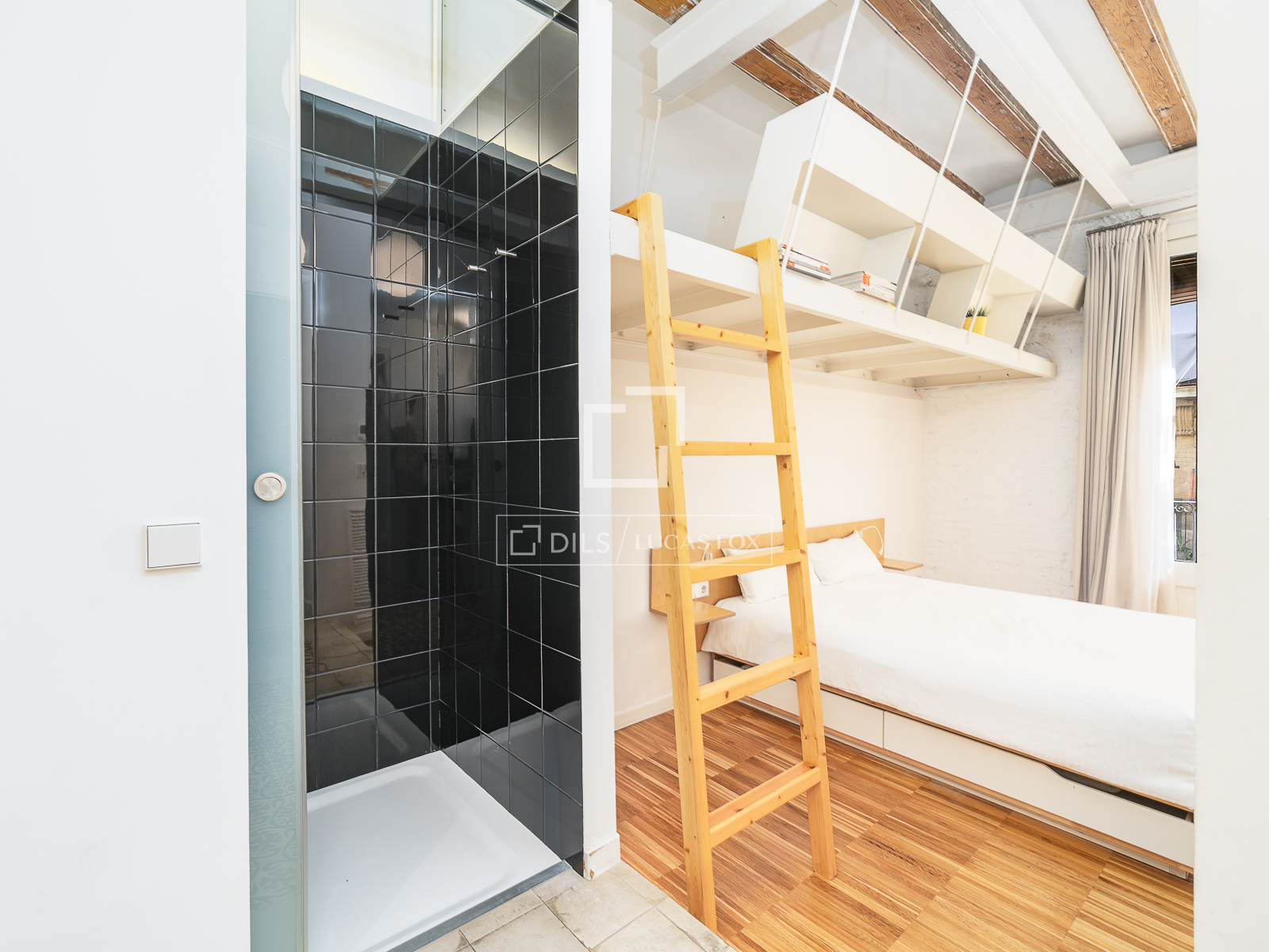 Apartment in Barcelona, Spain 2 bedrooms, 73 sq.m. No. 150423