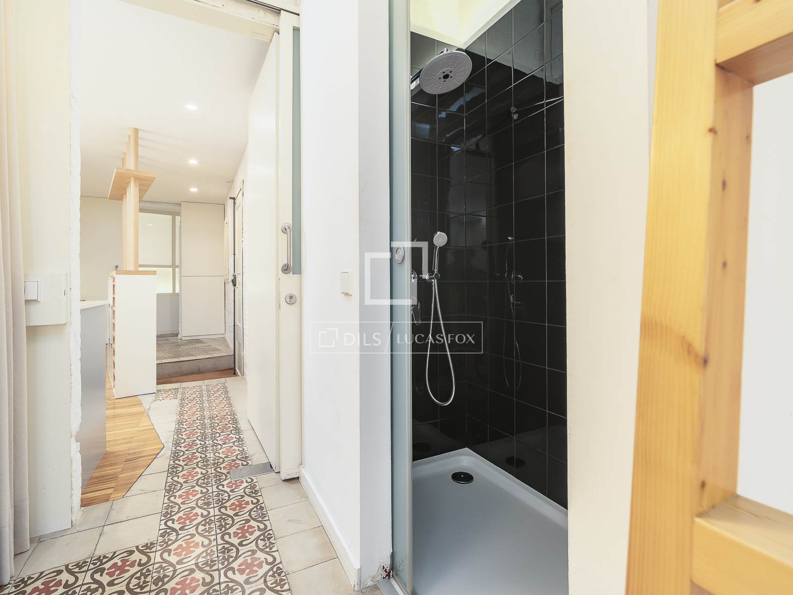Apartment in Barcelona, Spain 2 bedrooms, 73 sq.m. No. 150423