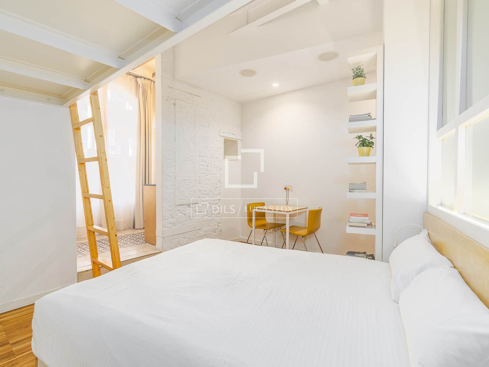 Apartment in Barcelona, Spain 2 bedrooms, 73 sq.m. No. 150423