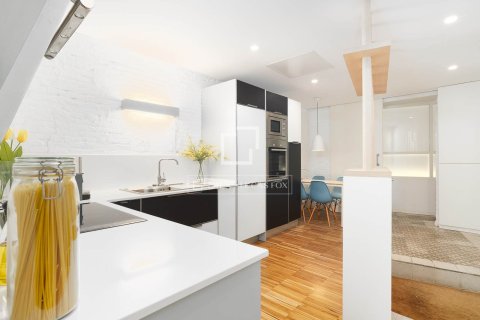 Lägenhet i Barcelona, Spanien 2 sovrum, 73 kvm. Nr. 150423