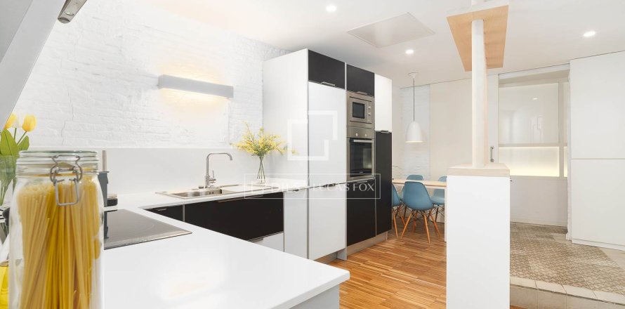 Lägenhet i Barcelona, Spanien 2 sovrum, 73 kvm. Nr. 150423