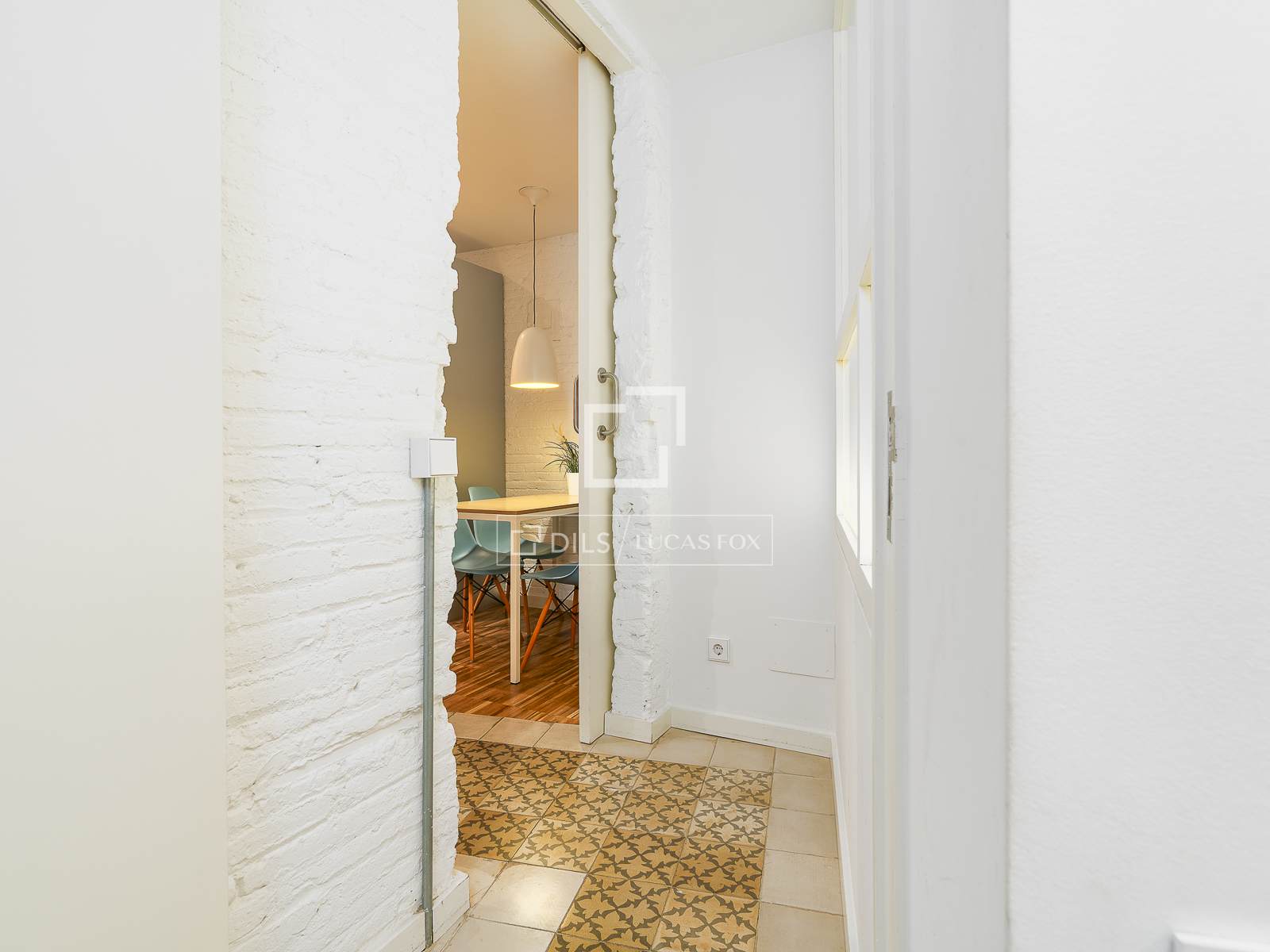 Apartment in Barcelona, Spain 2 bedrooms, 73 sq.m. No. 150423
