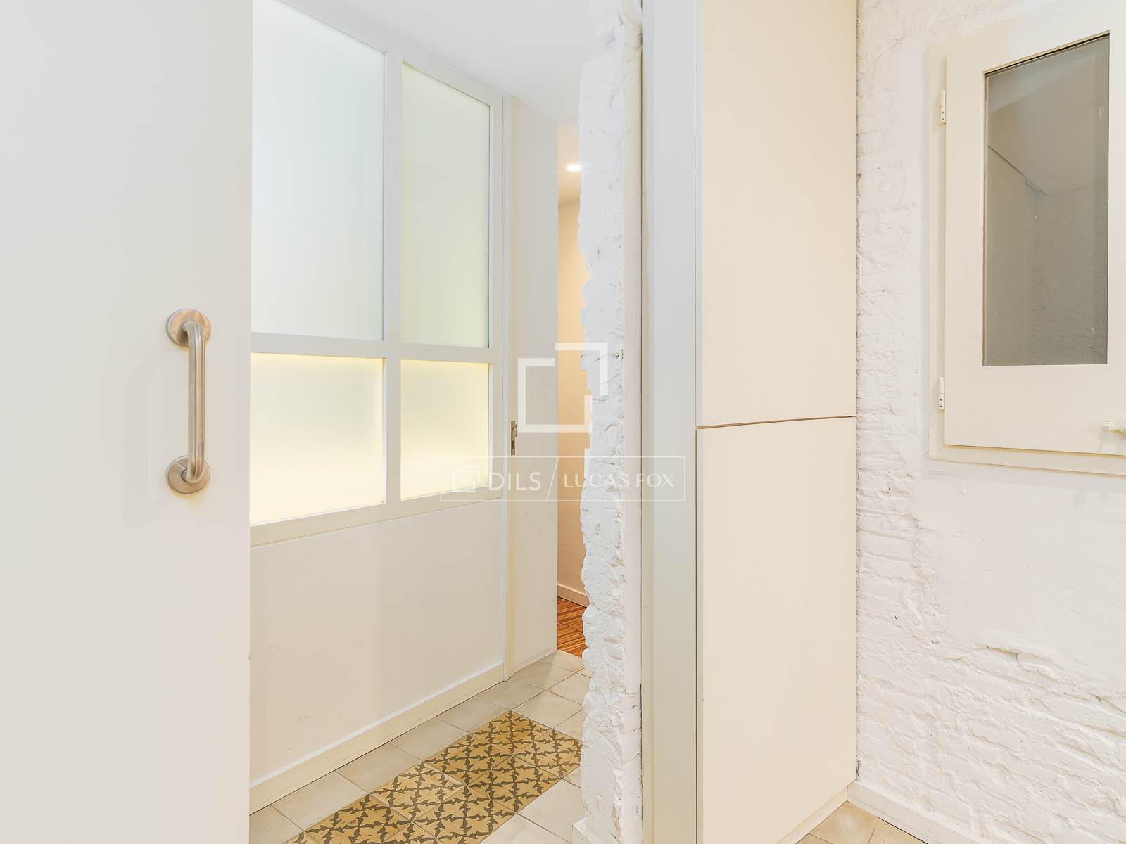 Apartment in Barcelona, Spain 2 bedrooms, 73 sq.m. No. 150423