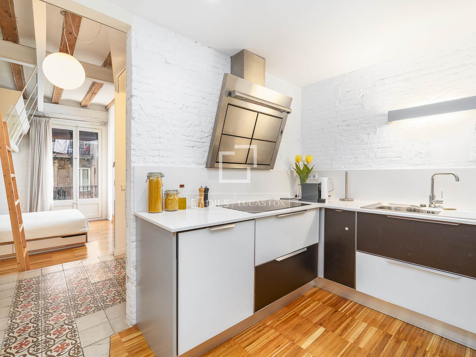 Apartment in Barcelona, Spain 2 bedrooms, 73 sq.m. No. 150423
