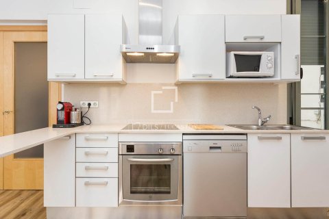 Apartment à vendre à Barcelona, Espagne, 2 chambres, 70 m2 No. 150421 - photo 8