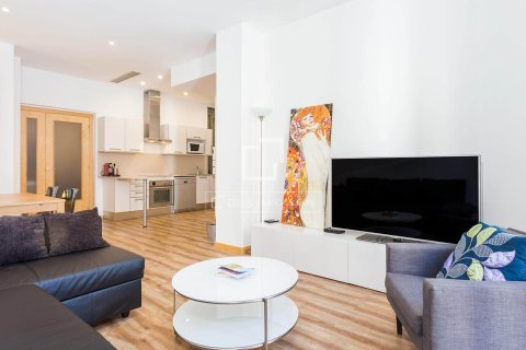 Apartment à vendre à Barcelona, Espagne, 2 chambres, 70 m2 No. 150421 - photo 3