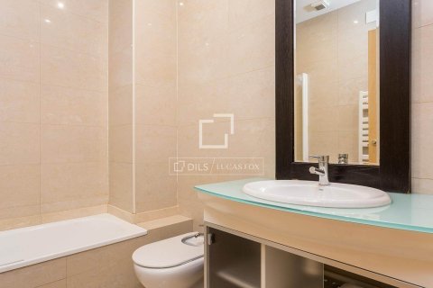 Apartment à vendre à Barcelona, Espagne, 2 chambres, 70 m2 No. 150421 - photo 9