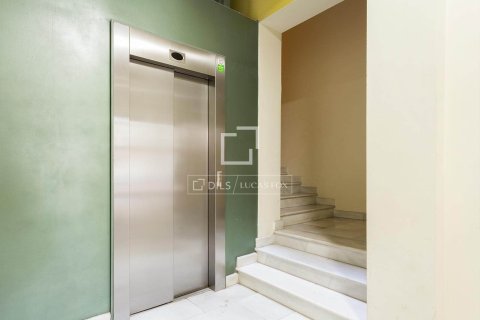Apartment à vendre à Barcelona, Espagne, 2 chambres, 70 m2 No. 150421 - photo 16