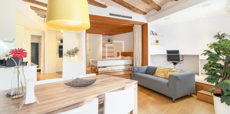 Lägenhet i Barcelona, Spanien 1 sovrum, 53 kvm. Nr. 150422
