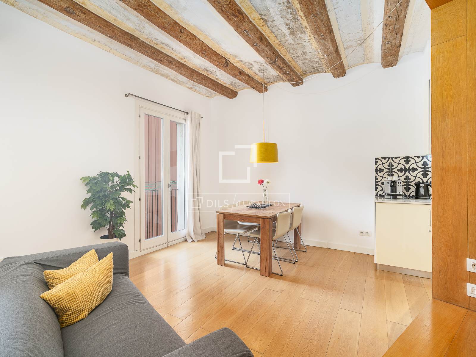 Appartamento a Barcelona, Spagna 1 camera da letto, 53 mq. N° 150422