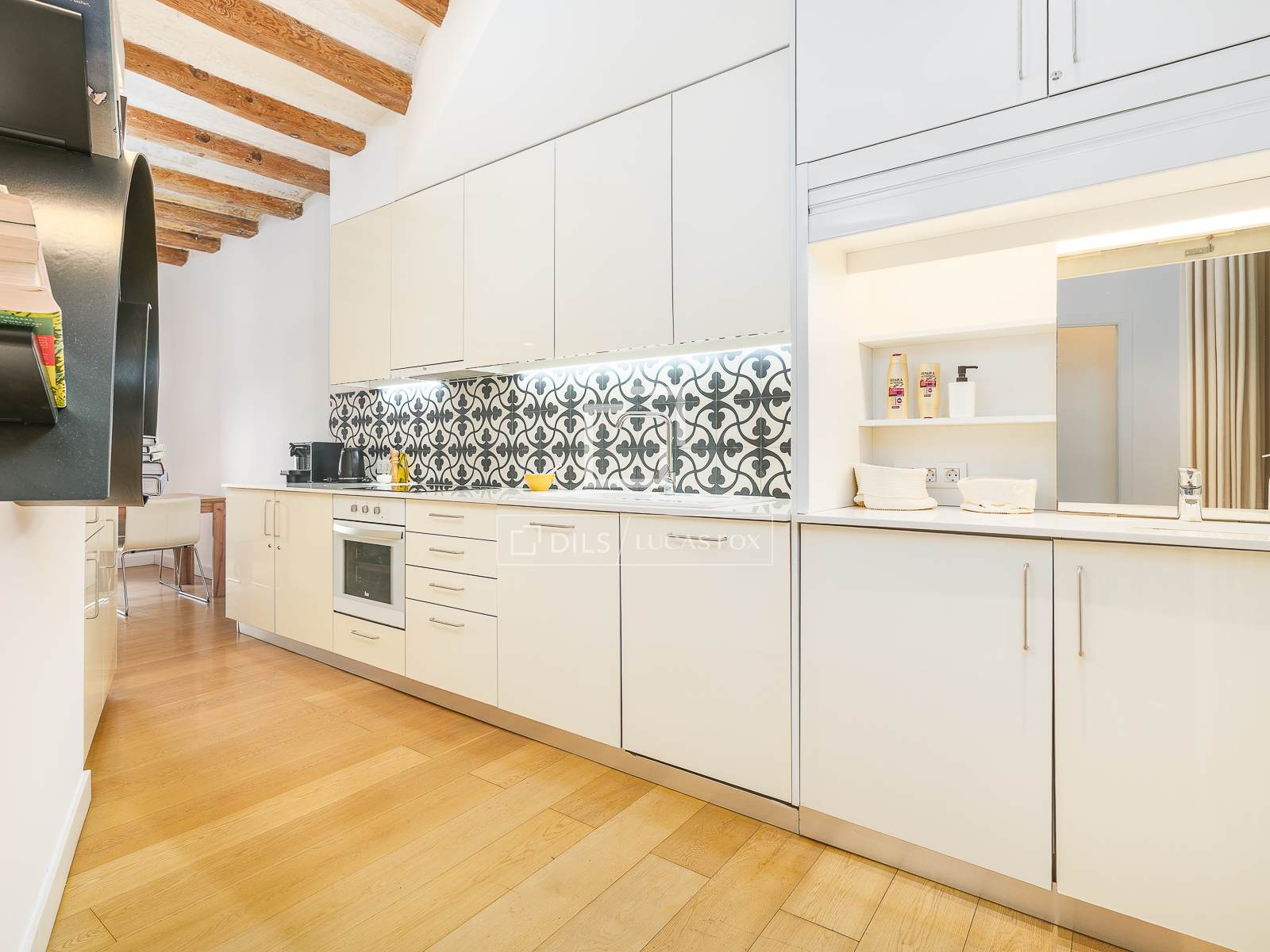 Appartamento a Barcelona, Spagna 1 camera da letto, 53 mq. N° 150422