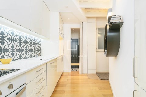 Lägenhet till salu i Barcelona, Spanien 1 sovrum, 53 kvm. Nr. 150422 - foto 21