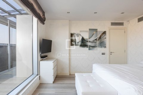Penthouse à vendre à Barcelona, Espagne, 3 chambres, 175 m2 No. 150419 - photo 16