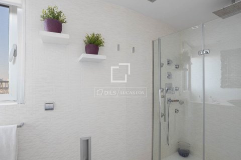 Penthouse à vendre à Barcelona, Espagne, 3 chambres, 175 m2 No. 150419 - photo 27