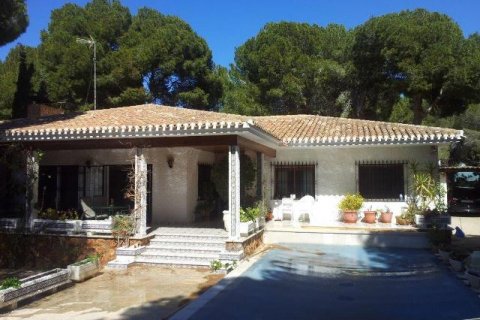 Villa in vendita Campoamor, Alicante, Spagna 6 camere da letto, 250 mq. N° 111487 - foto 2