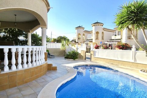 Villa zum Verkauf Villamartin, Alicante, Spanien 3 Schlafzimmer, 124 m2 Nr. 111488 - Foto 2