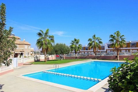 Townhouse for sale Gran Alacant, Alicante, Spain 2 bedrooms, 75 sq.m. No. 111492 - photo 2