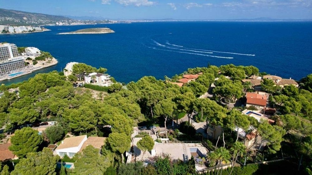 Villa en Cala Vinyes, Mallorca, España 6 dormitorios, 800 m2 No. 109936