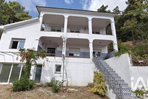 Hus till salu i Dosrius, Barcelona, Spanien 5 sovrum, 182 kvm. Nr. 195842 - foto 21
