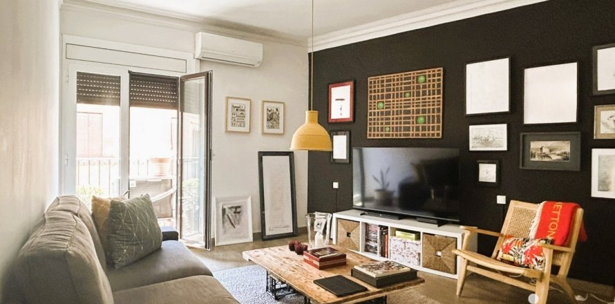 Квартира в Барселона, Испания 1 спальня, 60м2 №153641