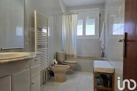 Сasa en venta en Segur de Calafell, Tarragona, España 4 dormitorios, 220 m2 No. 153642 - foto 25