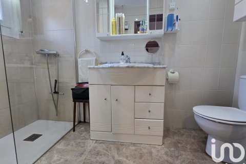 Сasa en venta en Segur de Calafell, Tarragona, España 4 dormitorios, 220 m2 No. 153642 - foto 16