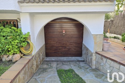 Сasa en venta en Segur de Calafell, Tarragona, España 4 dormitorios, 220 m2 No. 153642 - foto 30