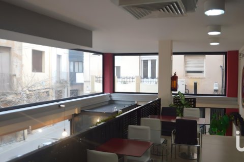 Продажа коммерческой недвижимости в Эль-Вендрель, Таррагона, Испания 156м2 №153640 - фото 17