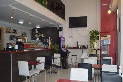 Продажа коммерческой недвижимости в Эль-Вендрель, Таррагона, Испания 156м2 №153640 - фото 21