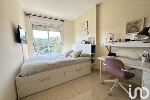 Dom w Sant Andreu de Llavaneres, Barcelona, Hiszpania 4 sypialnie, 372 mkw. nr 153638 – zdjęcie 16