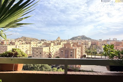 Lägenhet till salu i Alicante, Spanien 2 sovrum, 67 kvm. Nr. 196579 - foto 11