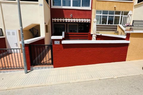 Villa en Los Altos, Alicante, España 2 dormitorios, 80 m2 No. 193398