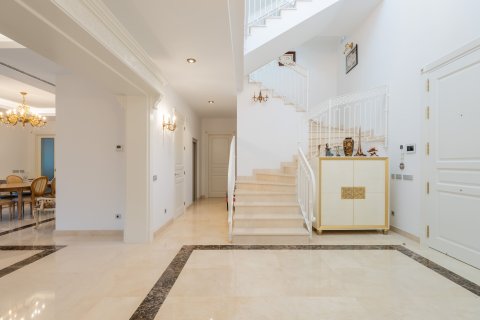 Willa w Estepona, Malaga, Hiszpania 7 sypialni, 761 mkw. nr 162399 – zdjęcie 2