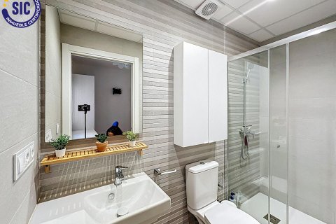 Apartment à vendre à Valencia, Espagne, 3 chambres, 69 m2 No. 147639 - photo 8