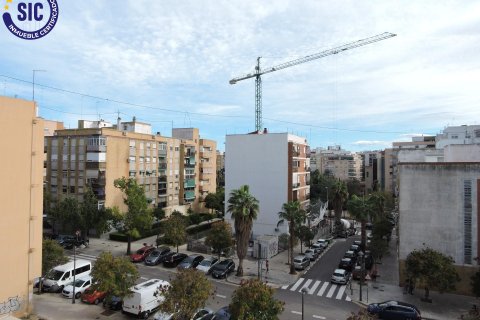 Apartment à vendre à Valencia, Espagne, 3 chambres, 73 m2 No. 147637 - photo 15