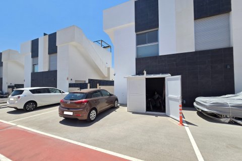 Villa for sale in Ciudad Quesada, Alicante, Spain 3 bedrooms, 107 sq.m. No. 189769 - photo 2