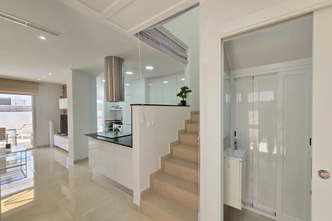 Villa for sale in Ciudad Quesada, Alicante, Spain 3 bedrooms, 107 sq.m. No. 189769 - photo 16