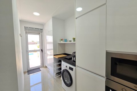 Villa for sale in Ciudad Quesada, Alicante, Spain 3 bedrooms, 107 sq.m. No. 189769 - photo 9