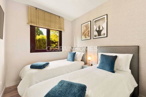 Apartment for sale in Benahavis, Malaga, Spain 1 bedroom, 70 sq.m. No. 196486 - photo 21