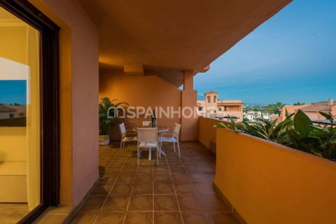Apartment for sale in Benahavis, Malaga, Spain 1 bedroom, 70 sq.m. No. 196486 - photo 6
