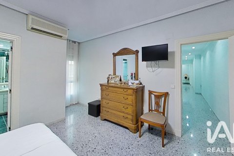 Penthäuser zum Verkauf in Elche, Alicante, Spanien 5 Schlafzimmer, 249 m2 Nr. 196490 - Foto 10