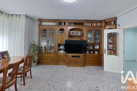 Penthäuser zum Verkauf in Elche, Alicante, Spanien 5 Schlafzimmer, 249 m2 Nr. 196490 - Foto 2