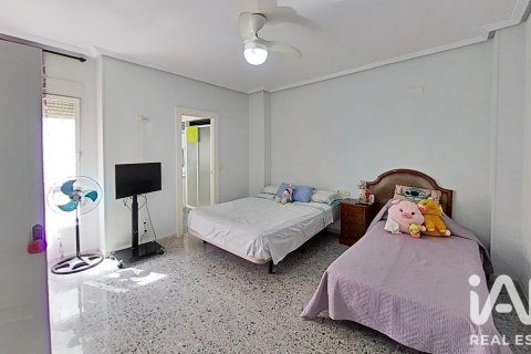 Penthäuser zum Verkauf in Elche, Alicante, Spanien 5 Schlafzimmer, 249 m2 Nr. 196490 - Foto 15