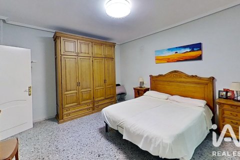 Penthäuser zum Verkauf in Elche, Alicante, Spanien 5 Schlafzimmer, 249 m2 Nr. 196490 - Foto 12